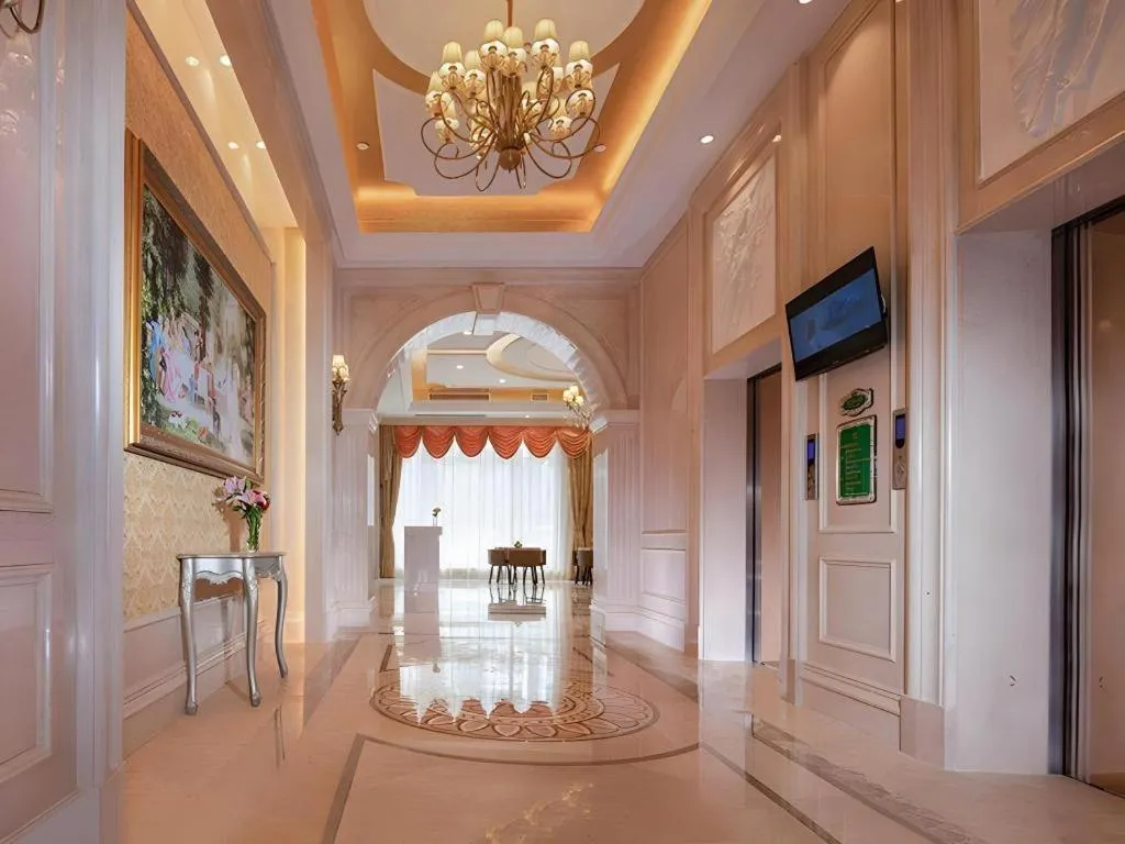 Vienna Hotel Guangdong Boluo Fu Mountain Scenic Spot