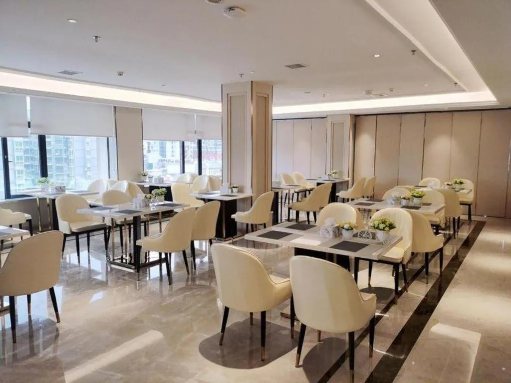 Vienna Hotel Jiangxi Ganzhou Ningdu Bus Station