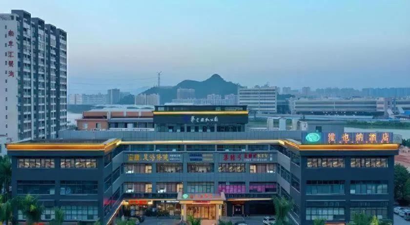 Vienna Hotel Zhuhai Huafashangdu Nanping Science Industrial Park