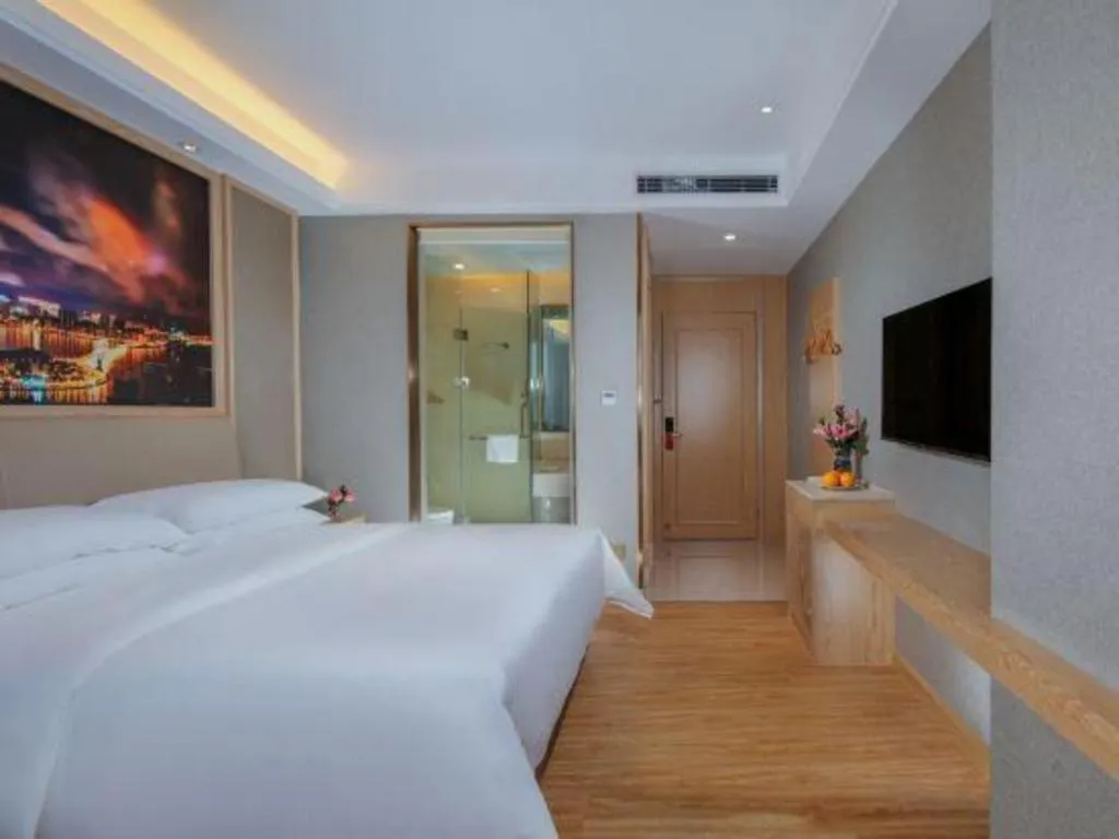 Bed in Vienna Hotel Zhuhai Huafashangdu Nanping Science Industrial Park