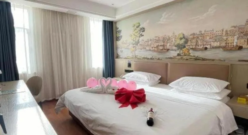 Bed in Vienna Hotel Beijing Changping Metro Station