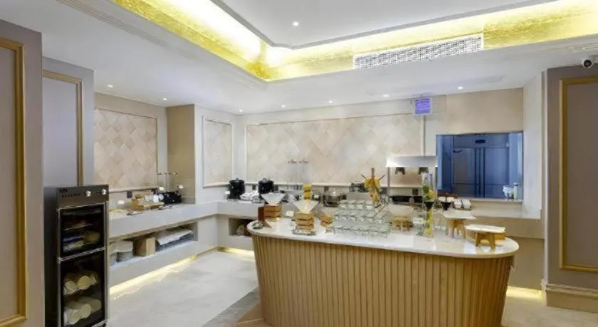 Vienna Hotel Jiangxi Shangrao High-Speed Railway Station