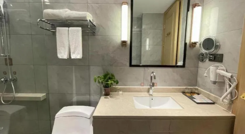 Vienna Hotel Jiangxi Shangrao High-Speed Railway Station