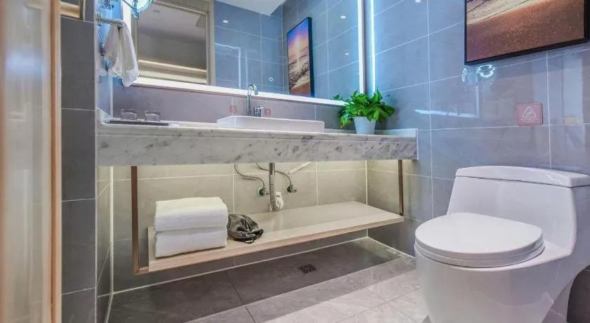 Vienna Hotel Sichuan Hejiang Yangtze River Bridge