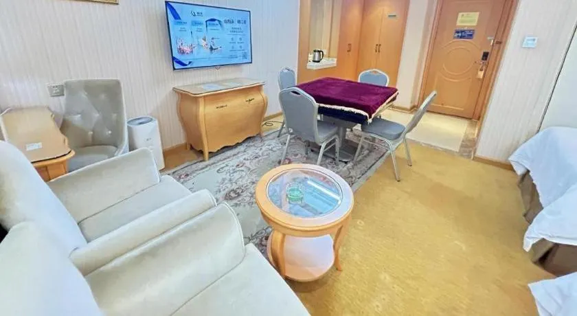 Vienna Hotel Guangxi Beiliu Passenger Station