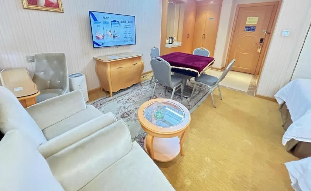 Vienna Hotel Guangxi Beiliu Passenger Station