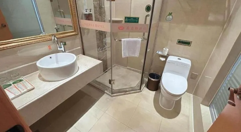 Vienna Hotel Guangxi Beiliu Passenger Station