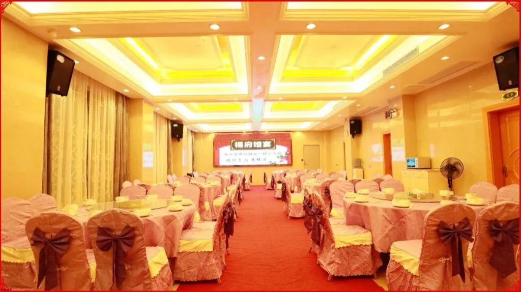 Vienna Hotel Guangxi Beiliu Passenger Station