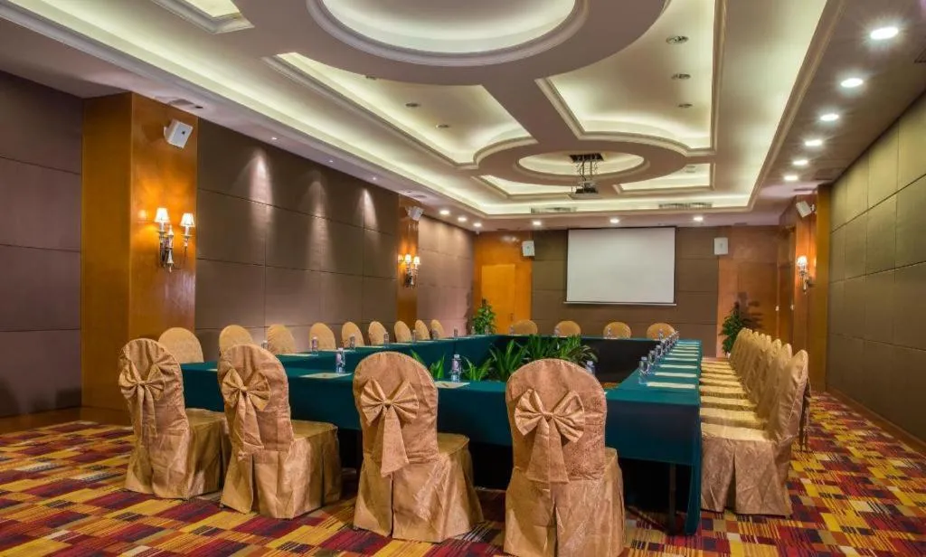 Vienna Hotel Guangxi Beiliu Passenger Station