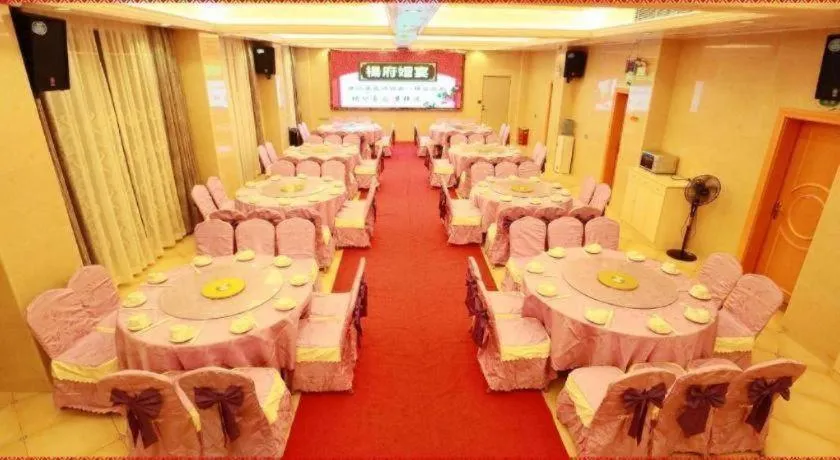 Vienna Hotel Guangxi Beiliu Passenger Station