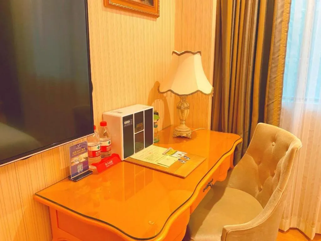 Vienna Hotel Guangxi Beiliu Passenger Station