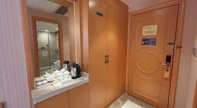 Vienna Hotel Guangxi Beiliu Passenger Station