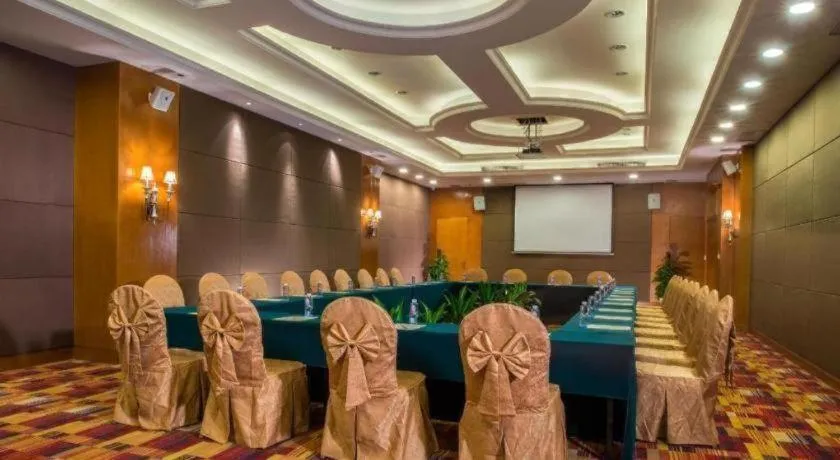 Vienna Hotel Guangxi Beiliu Passenger Station