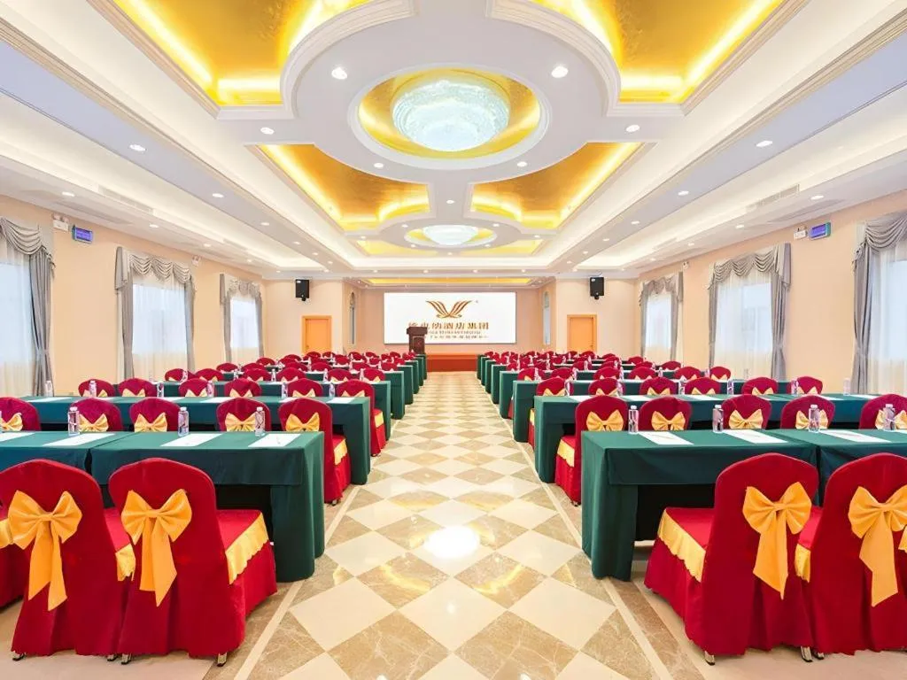 Vienna Hotel Guangxi Beiliu Passenger Station