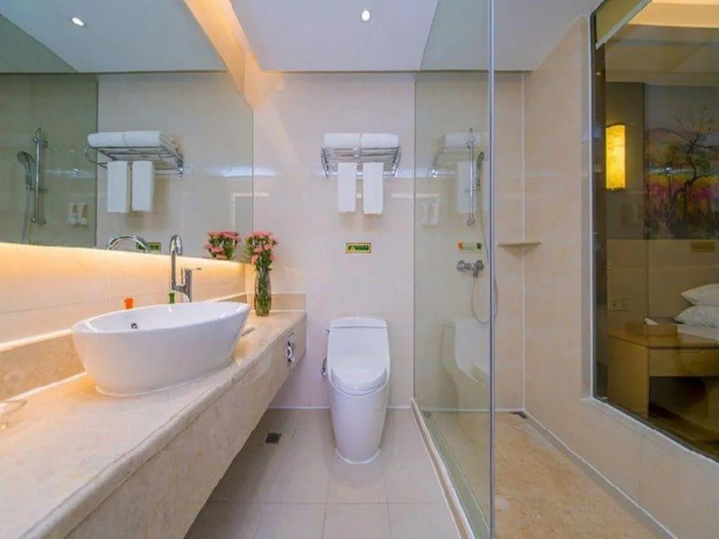 Vienna Hotel Wuhan Wenhua Avenue Jiangxia Keting Metro Station