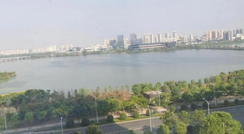 Vienna Hotel Wuhan Wenhua Avenue Jiangxia Keting Metro Station