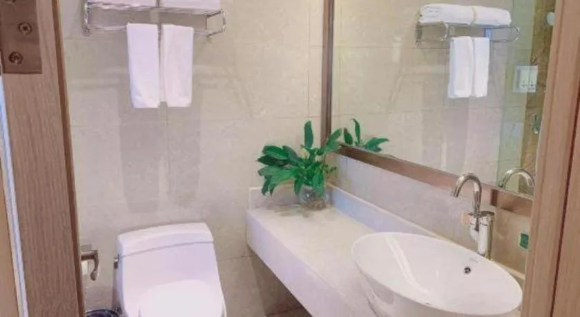 Vienna Hotel Zhejiang Lishui Qingtian Post Building