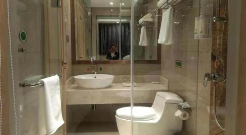 Vienna Hotel Zhejiang Lishui Qingtian Post Building