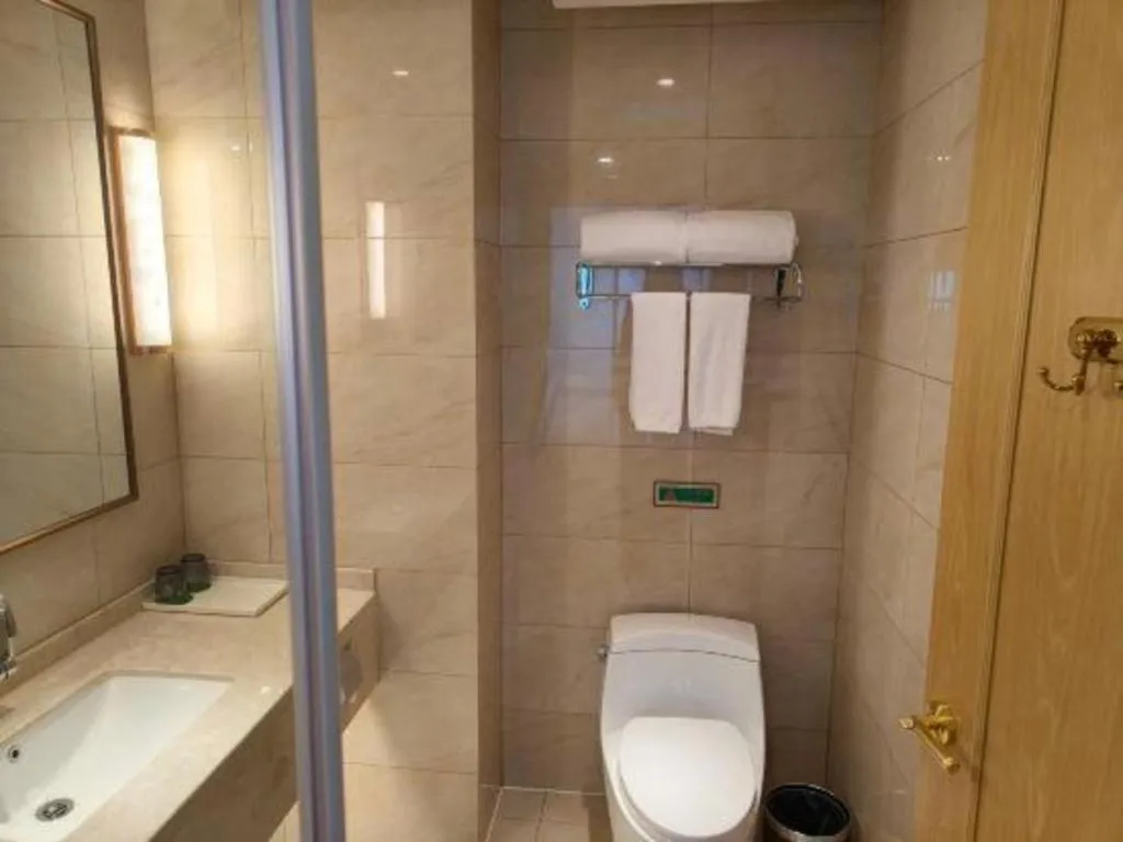 Vienna Hotel Tianjin Binhai International Airport Free Trade Zone