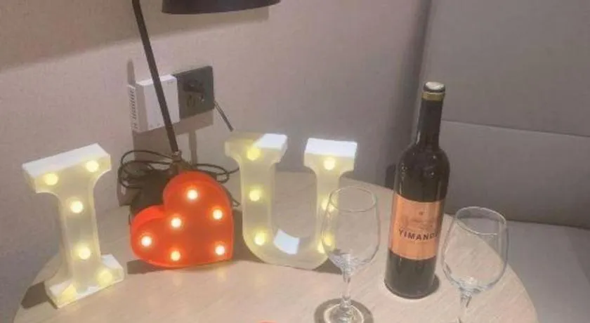 Vienna Hotel Tianjin Jinzhong Street