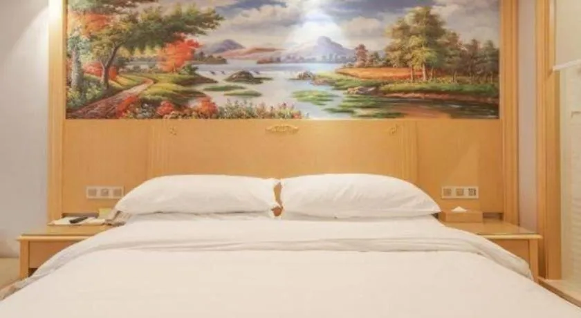 Bed in Vienna Hotel Hangzhou West Lake Qingchun Road