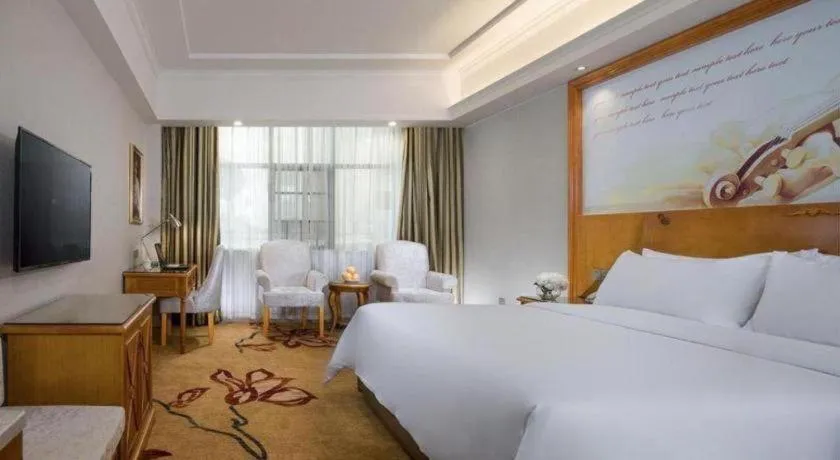 Bed in Vienna Hotel Hunan Shaoyang South Railway Station