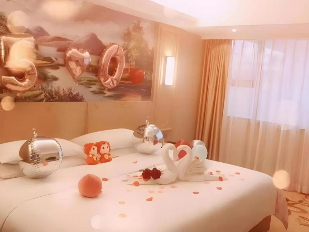 Bed in Vienna Hotel Chongqing Jiefangbei Hongyadong