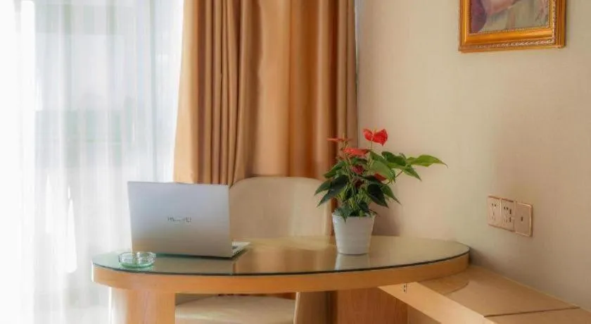 Vienna Hotel Chongqing Jiefangbei Hongyadong