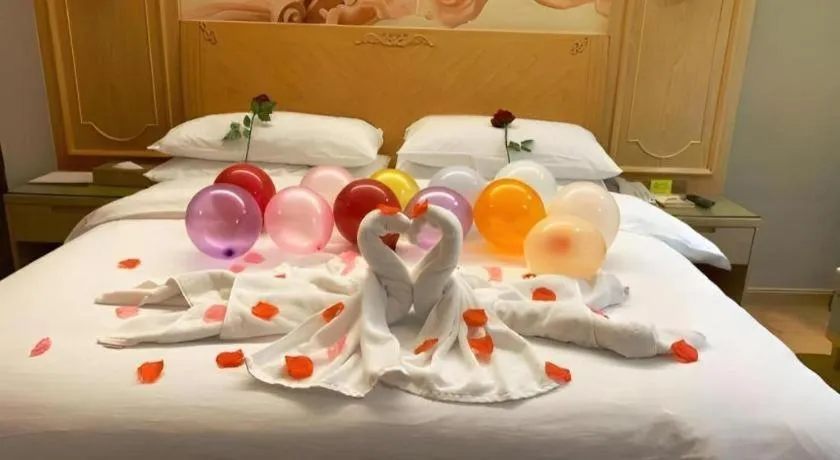 Bed in Vienna Hotel Chongqing Jiefangbei Hongyadong