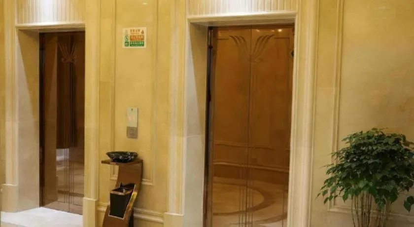 Vienna Hotel Anhui Lujiang International Building Materials Market Wuzhong