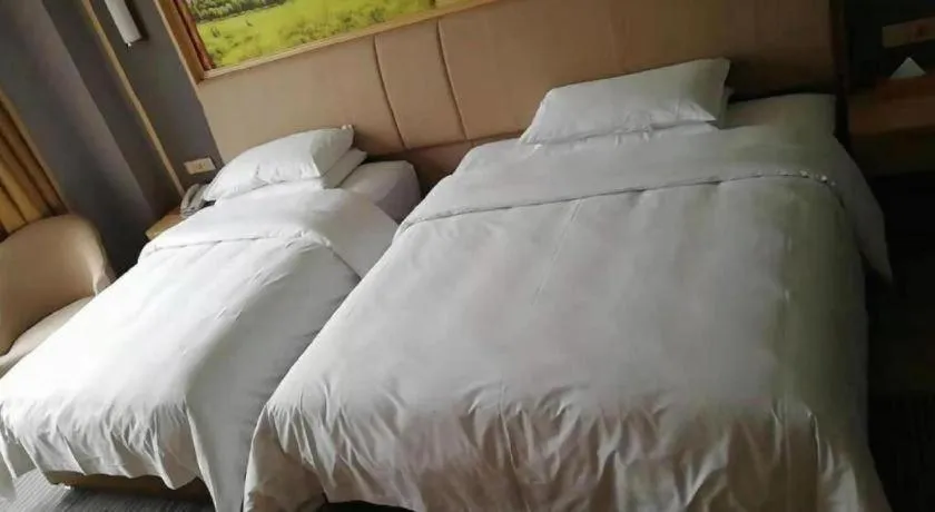 Bed in Vienna Hotel Anhui Lujiang International Building Materials Market Wuzhong