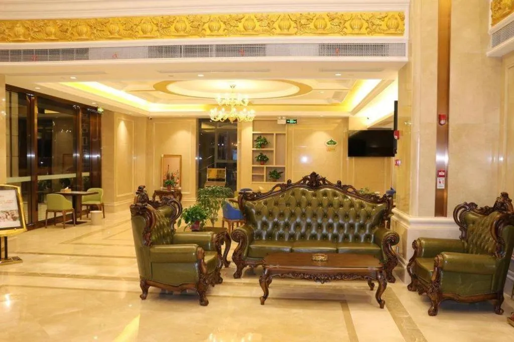 Vienna Hotel Anhui Lujiang International Building Materials Market Wuzhong