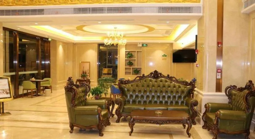 Vienna Hotel Anhui Lujiang International Building Materials Market Wuzhong