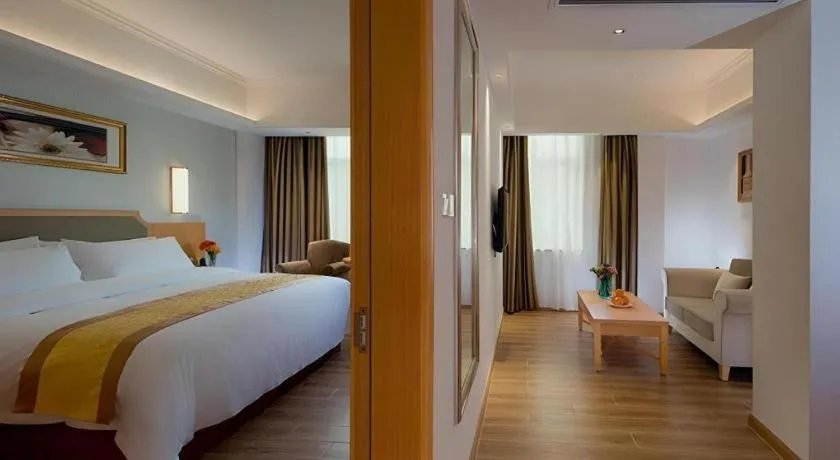 Bed in Vienna Hotel Guangdong Foshan Wenhua North Road