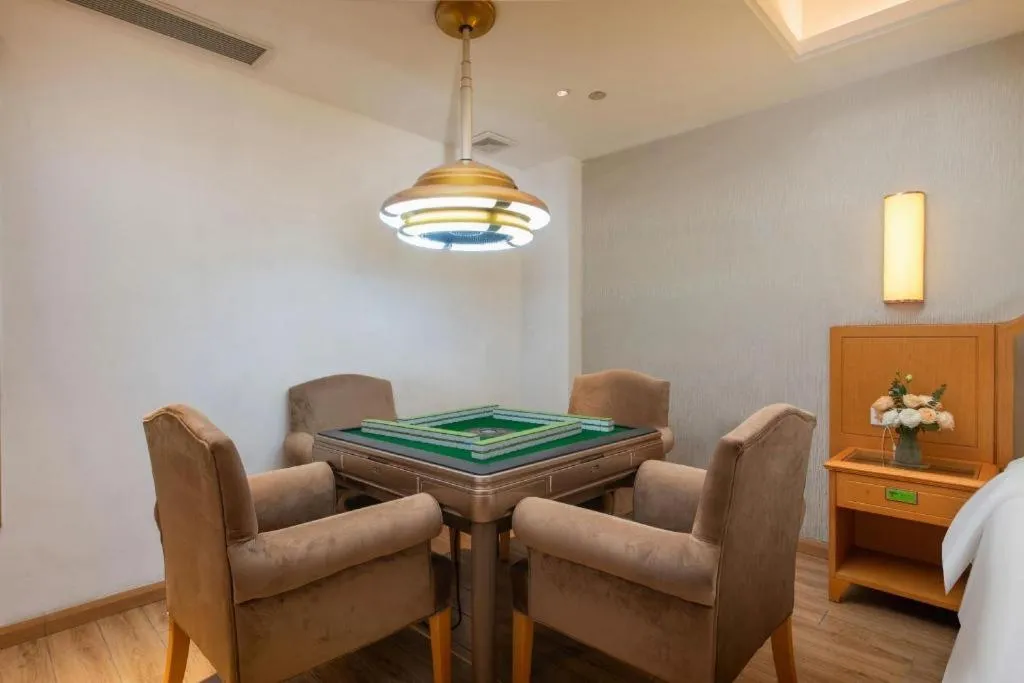 Vienna Hotel Guangdong Foshan Wenhua North Road