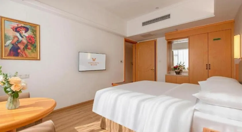 Bed in Vienna Hotel Guangdong Foshan Wenhua North Road