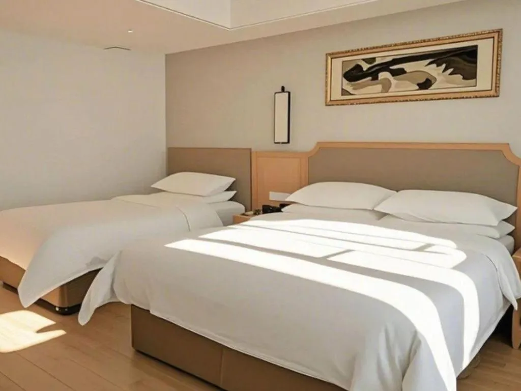 Bed in Vienna Hotel Guangdong Foshan Wenhua North Road