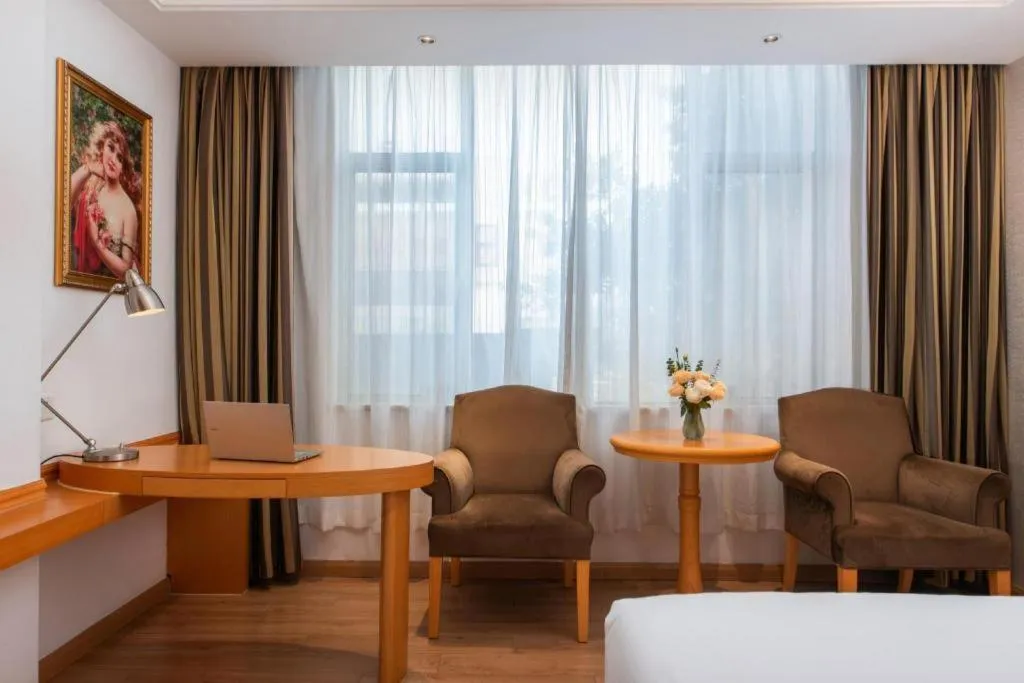 Vienna Hotel Guangdong Foshan Wenhua North Road