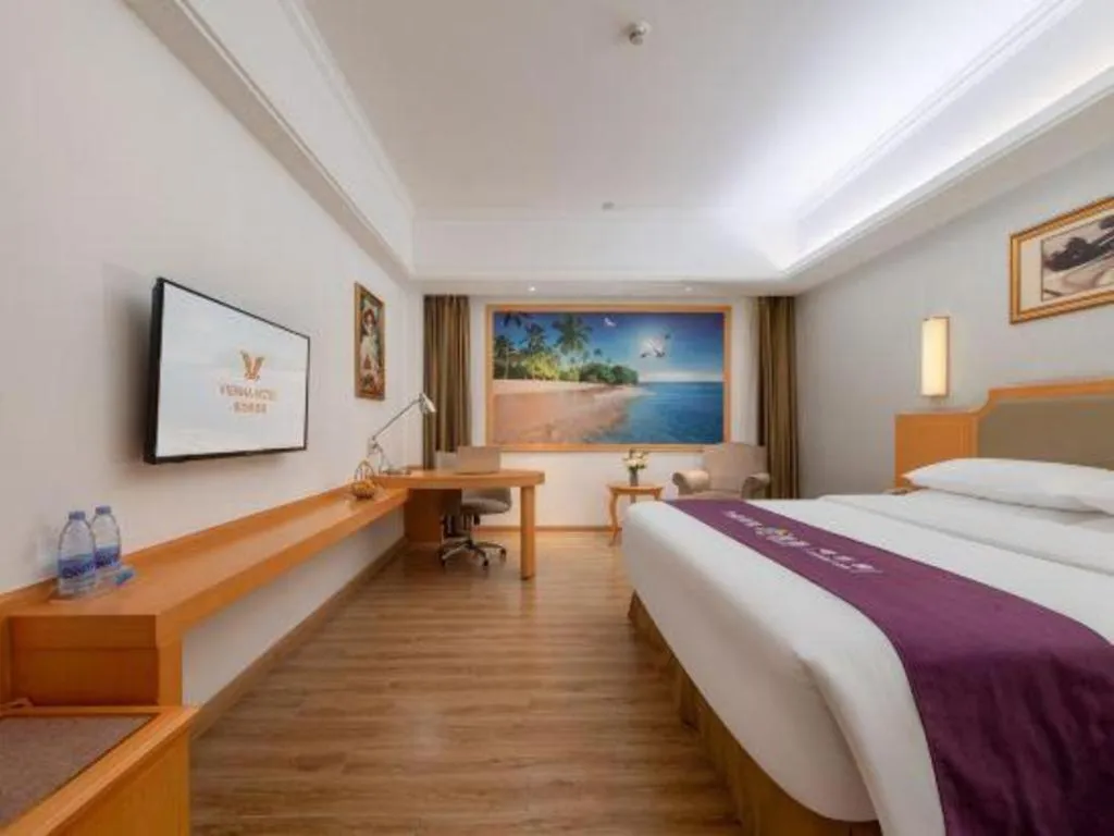 Bed in Vienna Hotel Guangdong Foshan Wenhua North Road