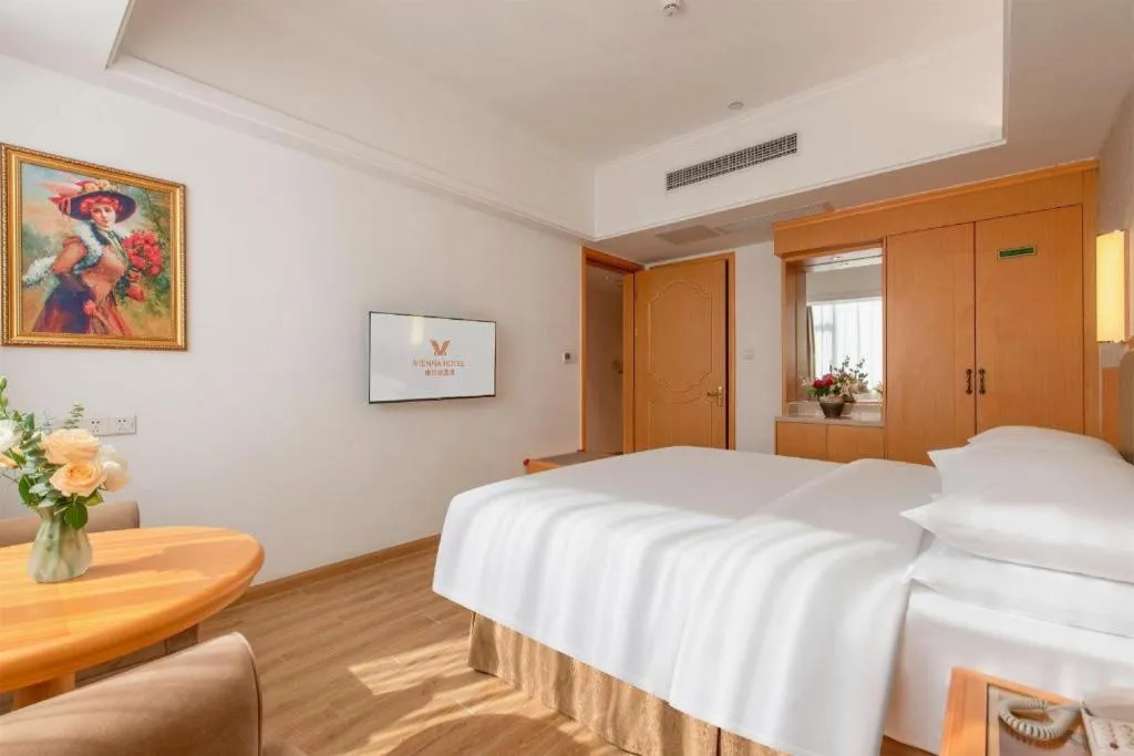 Bed in Vienna Hotel Guangdong Foshan Wenhua North Road
