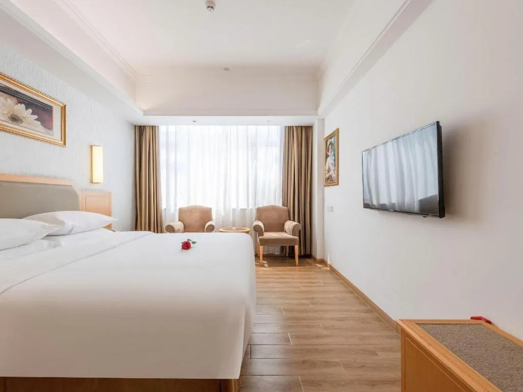 Bed in Vienna Hotel Guangdong Foshan Wenhua North Road