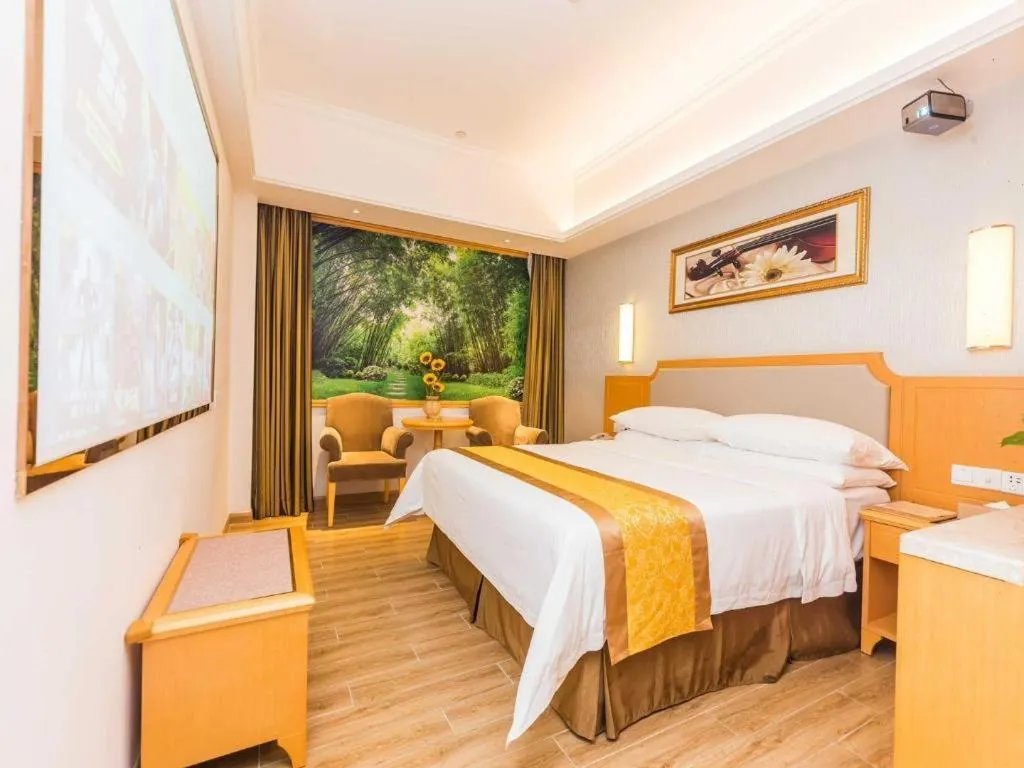 Bed in Vienna Hotel Guangdong Foshan Wenhua North Road