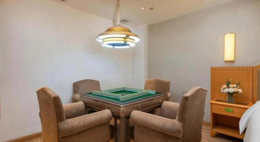 Vienna Hotel Guangdong Foshan Wenhua North Road