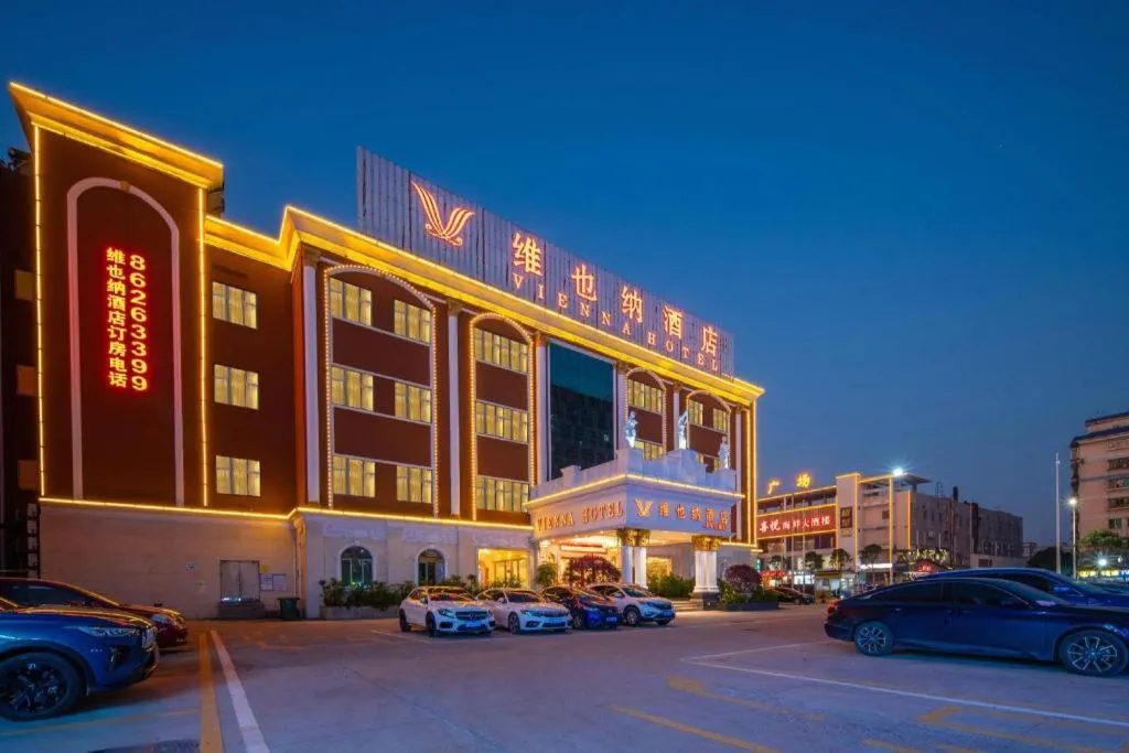 Vienna Hotel Guangdong Foshan Wenhua North Road