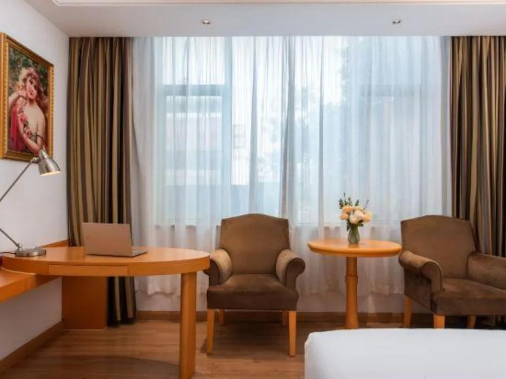 Vienna Hotel Guangdong Foshan Wenhua North Road