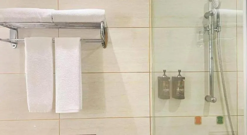 Vienna Hotel Zhengzhou Fengchan Road Fortune Plaza