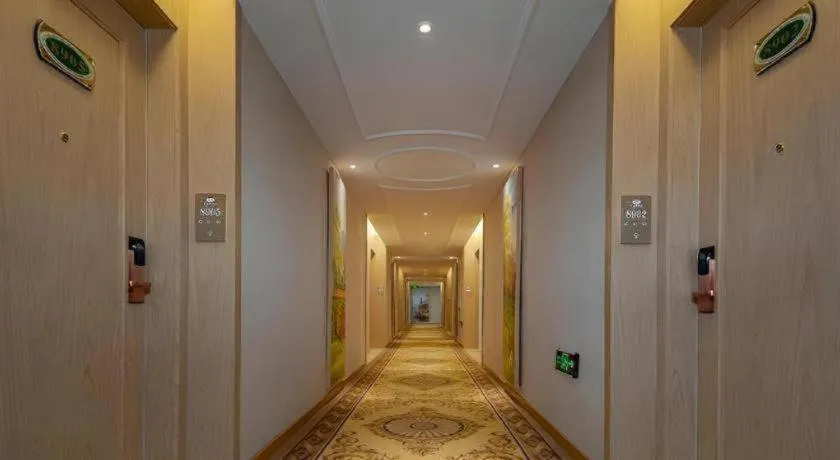 Vienna Hotel Zhengzhou Fengchan Road Fortune Plaza