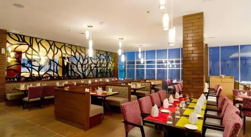 Horison Ultima Semarang