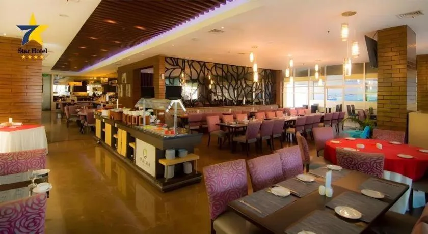 Horison Ultima Semarang