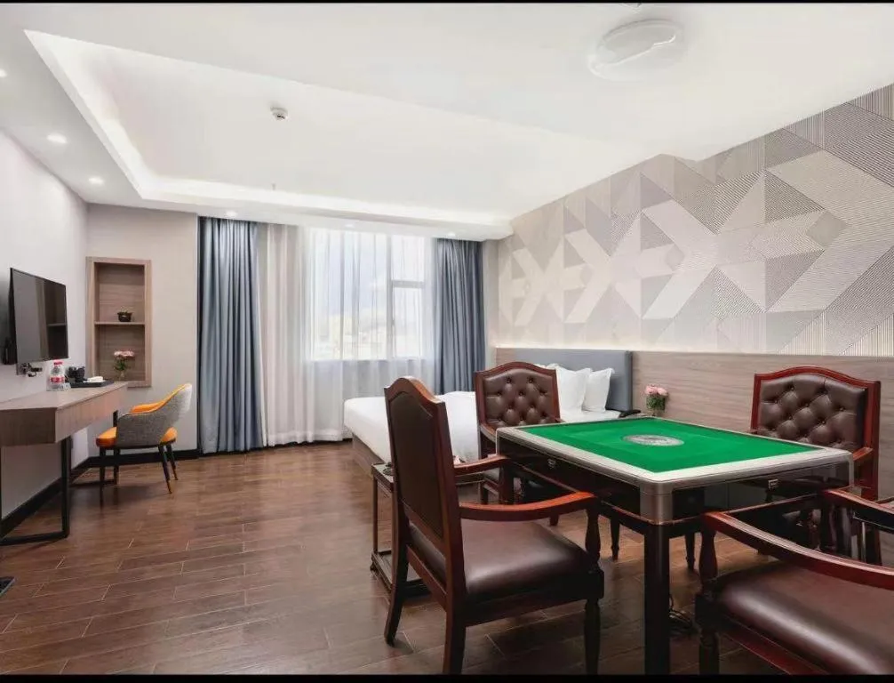 Borrman Hotel Huizhou Danshui High-speed Railway Huiyang Station